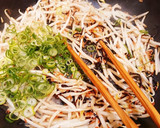 映えより美味さだ！☆塩昆布deモヤシ炒め作り方5写真