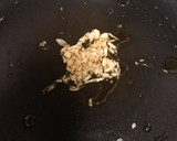 豆苗とちくわのガーリック塩炒め作り方2写真