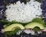 カニカマきゅうりアボカド青じその恵方巻き作り方3写真