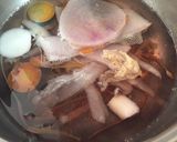紫人参 カニカマ チキンコンソメスープ作り方1写真