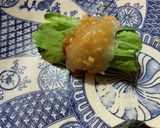 白身の刺身春菊巻き巻き松の実ソース作り方4写真