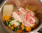 【離乳食後期〜幼児食】みそ煮込みうどん作り方1写真