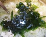 ワカメ・玉ねぎ・豆腐スープ。作り方4写真