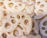 スナック菓子 みたい カリカリ蓮根サラダ作り方1写真