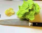 キャベツとアンチョビのペペロンチーノ作り方1写真