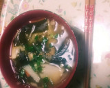 油揚げと筍とエノキとワカメのお吸い物☺作り方7写真