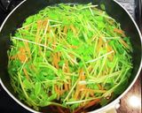 豆苗と人参のゴママヨサラダ作り方1写真
