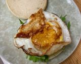 イングリッシュマフィンで月見バーガー作り方3写真