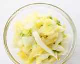 包丁不要【白菜とカニカマのごまマヨ和え】作り方4写真