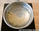 油辣子拌黑木耳芹菜乾麵.柯媽媽の植物燕窩作り方2写真
