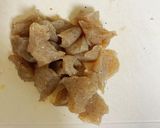 絶品　おつまみ✨生姜たっぷり　鶏皮煮込み作り方3写真