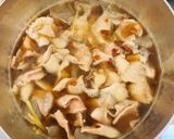 絶品　おつまみ✨生姜たっぷり　鶏皮煮込み作り方7写真