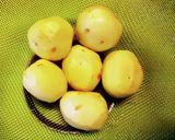 新ジャガの 塩まぶし素揚げ作り方1写真