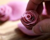 小さくてかわいい！ 薔薇のチョコレート作り方12写真