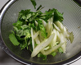 セロリとザーサイの炒め物☆ご飯のお供に！作り方1写真