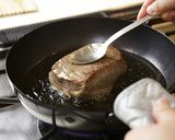 肉を焼く基本レシピ（モモ肉などの塊肉）作り方7写真
