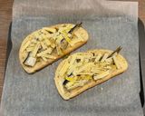 オイルサーディンとチーズのオープンサンド作り方1写真