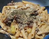 牛肉の赤ワイン煮込み濃厚 クリームペンネ作り方6写真