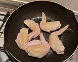 簡単！ヘルシー手羽先黒酢煮作り方1写真