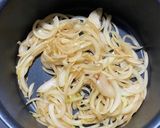 冷蔵庫の余り物で！ルウ不使用のカレー作り方6写真