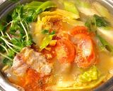 ごま坦々鍋 トマトと肉巻き豆苗作り方3写真