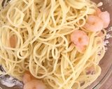 小エビとアボカドのチーズクリームパスタ作り方7写真