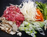 簡単！あんかけ丼☆すき焼きの具作り方1写真