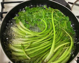 簡単おつまみ♩さっぱりとせりの鯖缶和え作り方4写真
