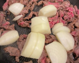 牛肉とごぼうと玉ねぎの甘辛炒め*+作り方6写真