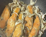 簡単10分！きのこと鮭の照り焼きガリバタ作り方6写真
