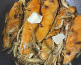 簡単10分！きのこと鮭の照り焼きガリバタ作り方8写真