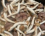 スキレットで砂ずりアヒージョ作り方3写真