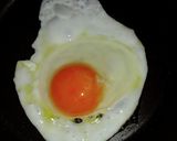 トースターいらず！目玉焼きチーズパン♪作り方1写真