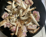 柚子香る鶏肉ときのこの味噌炒め作り方5写真