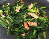 ＊ほうれん草とベーコンのバター炒め＊。作り方5写真