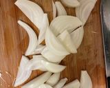 玉ねぎとたまごの味噌汁作り方1写真