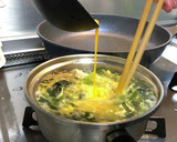 ほうれん草とふわふわ卵のスープ作り方5写真