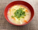 大根と人参のお味噌汁作り方4写真