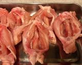 鳥手羽元の蒸し焼き☆セロリ詰め☆作り方1写真