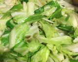 キャベツたっぷりカレー焼きそば作り方1写真