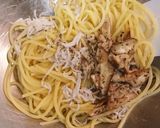 しらすと椎茸のサバ缶エキス入りパスタ作り方4写真