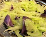 セロリと紫キャベツの甘酢漬け作り方2写真