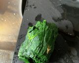 チーズとほうれん草のパスタ（カチョエペペ作り方3写真