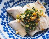 ゆで鶏・薬味たっぷり香味ソースをかけて♪作り方3写真