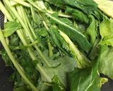 カブの葉の胡麻炒め作り方1写真