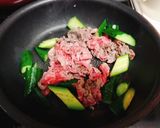 牛肉とキュウリのオイスター炒め作り方3写真