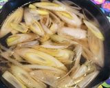 沸騰したら完成★胡椒強めネギの中華スープ作り方2写真