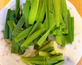 簡単すぎる♡鶏レバーのレバニラ炒め作り方1写真