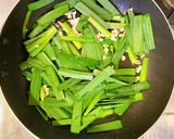 簡単すぎる♡鶏レバーのレバニラ炒め作り方4写真
