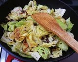 簡単おかず！ご飯がすすむ肉味噌キャベツ作り方5写真